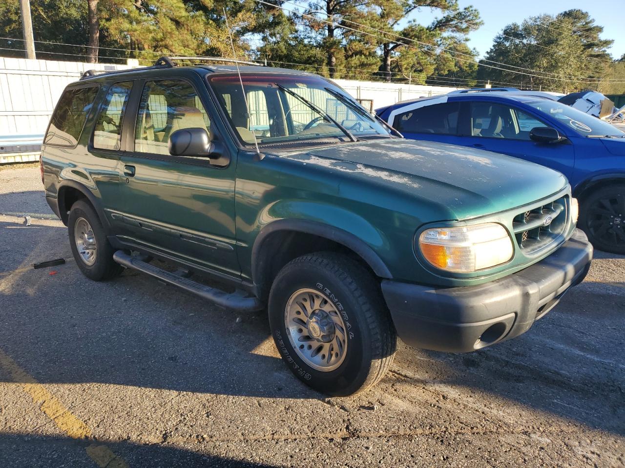 1999 Ford Explorer Green vin: 1FMYU22X7XUA21018