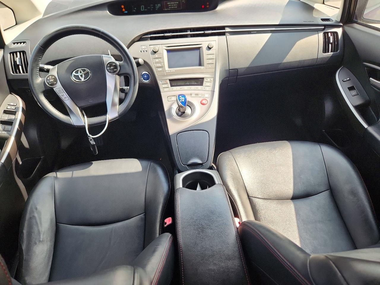 2013 Toyota Prius Persona Series Se Maroon vin: JTDKN3DU2D5611245