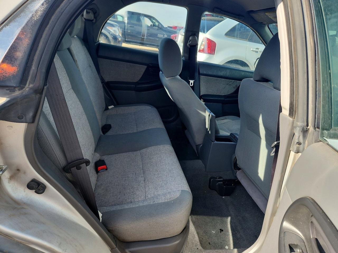 2004 Subaru Impreza Outback Sport Silver vin: JF1GG68564H813885