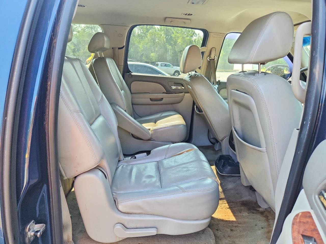 2007 Chevrolet Suburban K1500 Blue vin: 1GNFK16397J155895