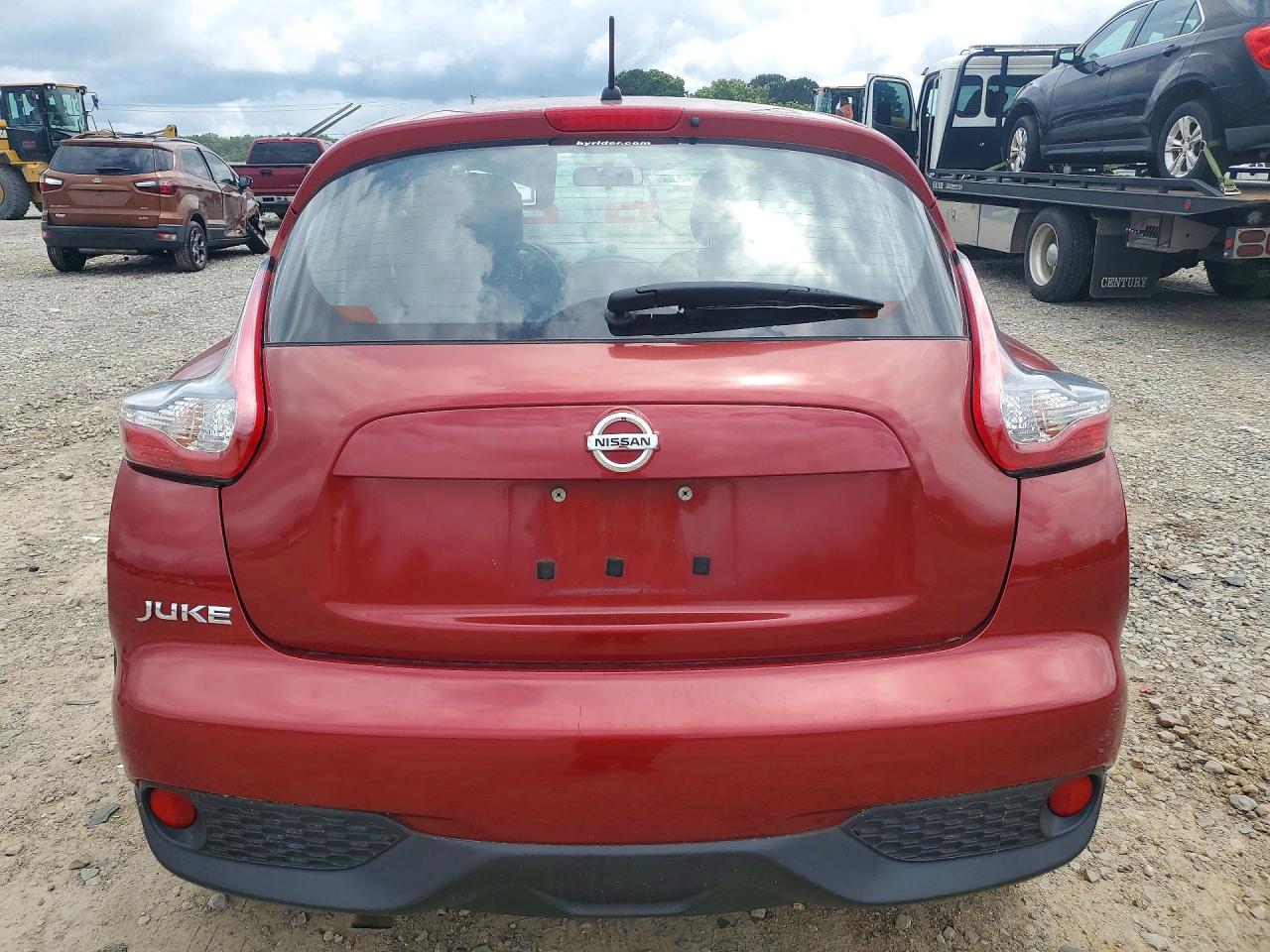 2017 Nissan Juke S Red vin: JN8AF5MR5HT704217
