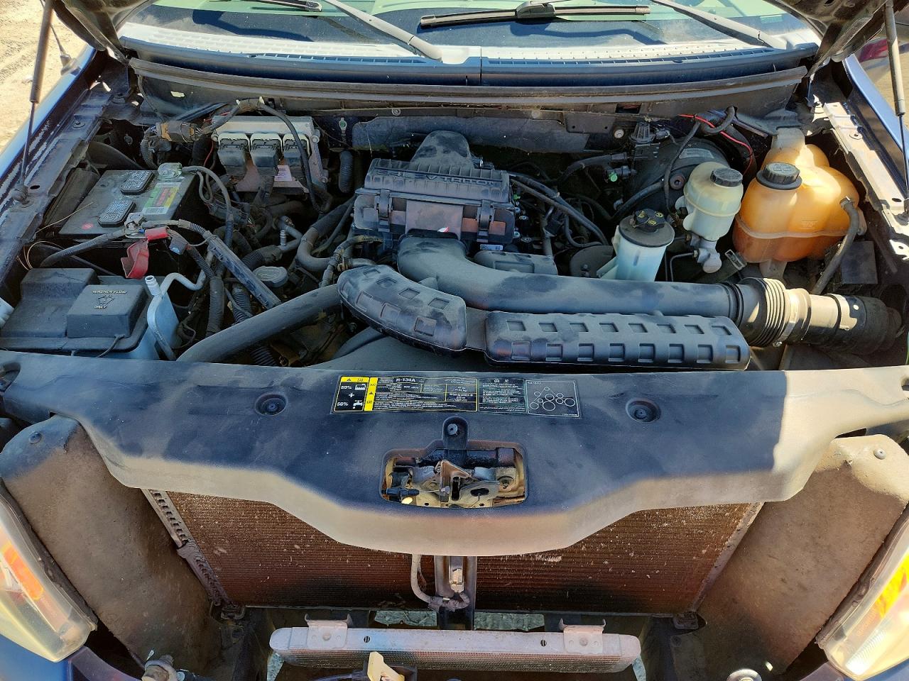 2004 Ford F150 Blue vin: 1FTPX14584NA65211