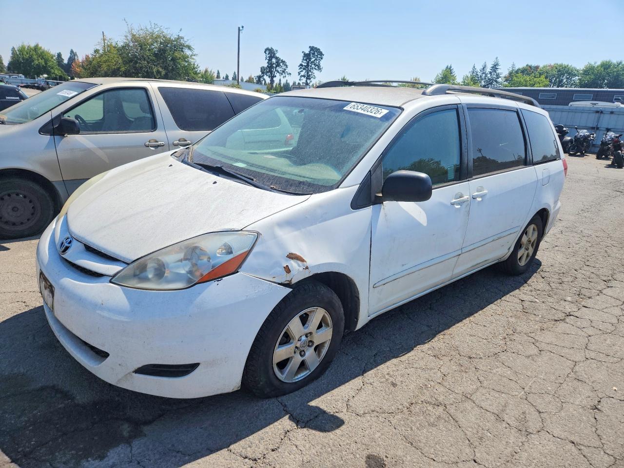 2006 Toyota Sienna Le 8 Passenger White vin: 5TDZA23C26S521524