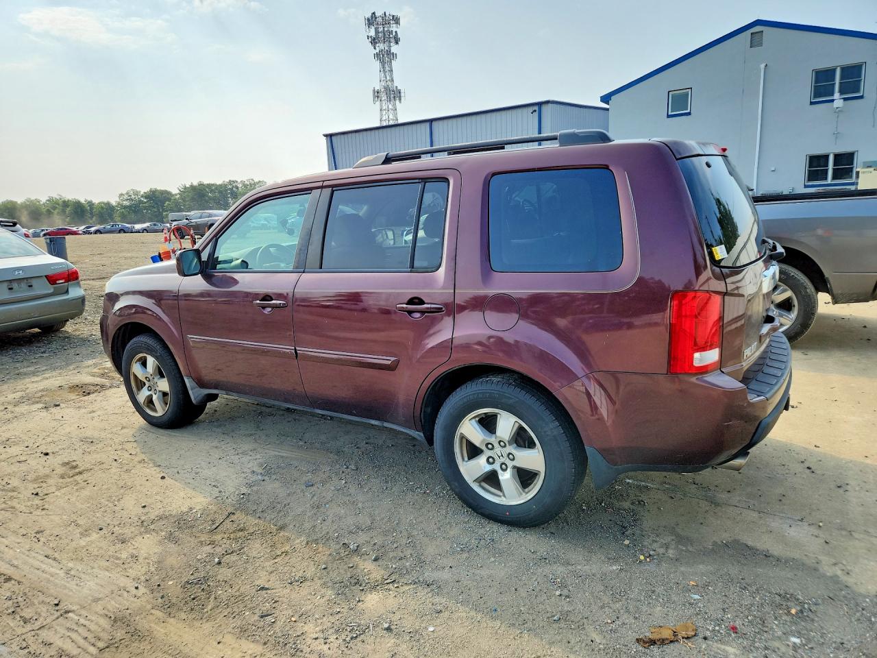 2009 Honda Pilot Ex Red vin: 5FNYF48459B010912
