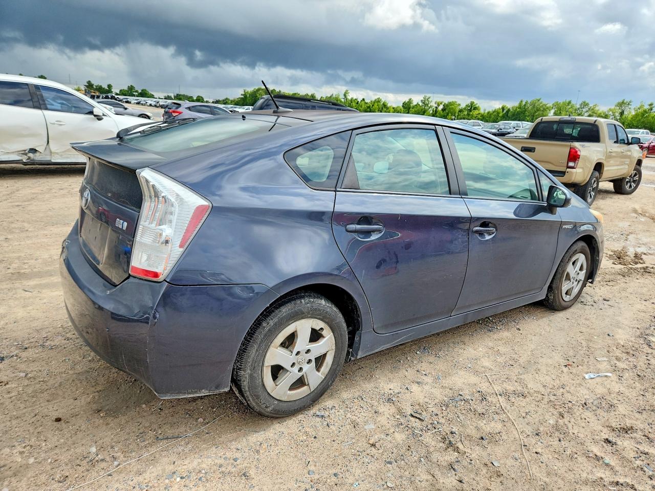 2011 Toyota Prius Two Gray vin: JTDKN3DU2B1419814
