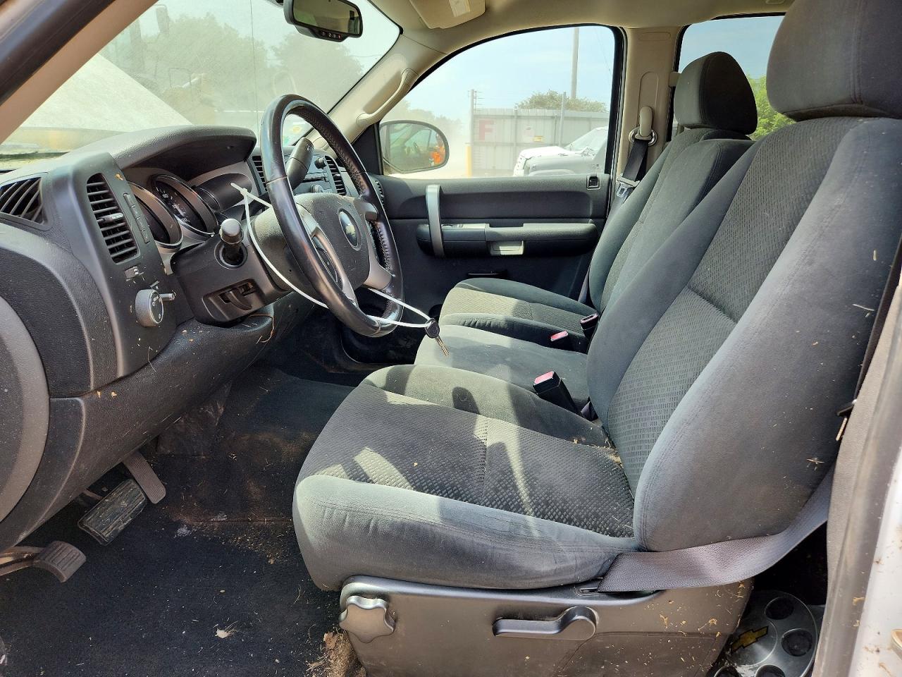 2007 Chevrolet Silverado K1500 Crew Cab White vin: 2GCEK13CX71590573