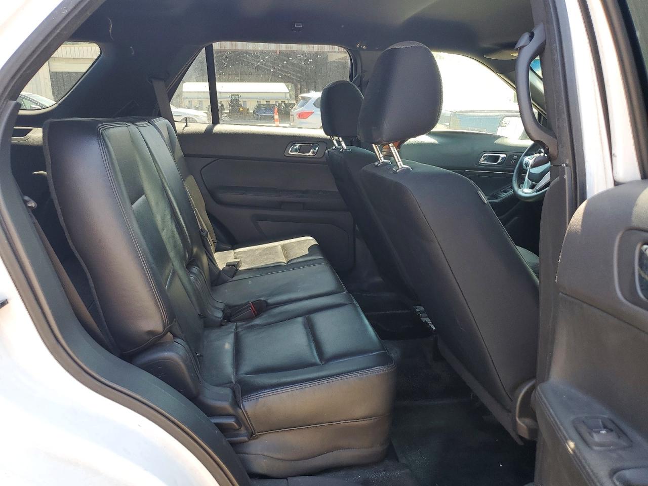 2014 Ford Explorer Police Interceptor White vin: 1FM5K8AR8EGA60243