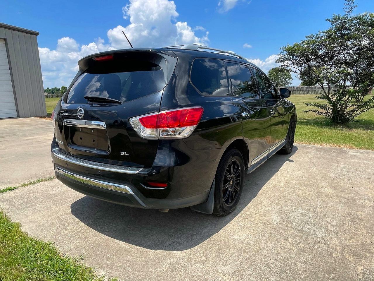 2015 Nissan Pathfinder Sl Black vin: 5N1AR2MN1FC686824