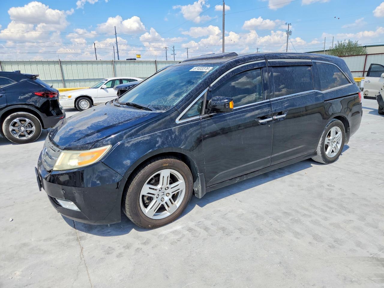 2013 Honda Odyssey Touring Gray vin: 5FNRL5H99DB037859