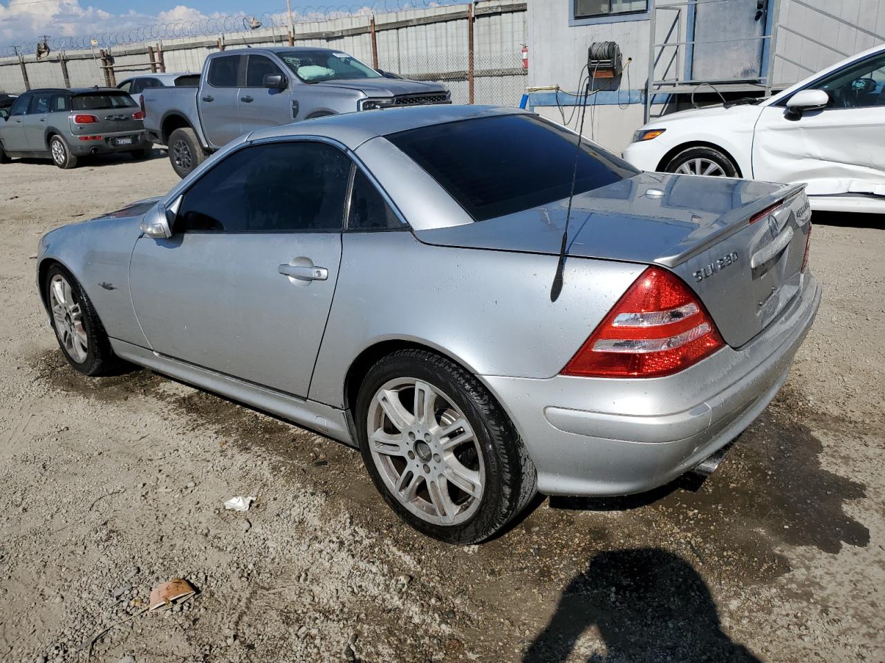 2004 Mercedes-benz Slk 230 Kompressor Silver vin: WDBKK49F24F305678