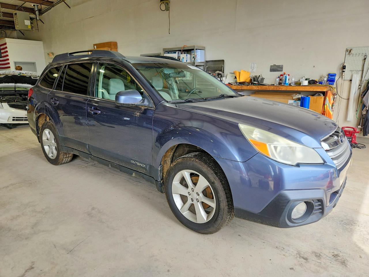 2013 Subaru Outback 2.5i Premium Blue vin: 4S4BRCCC9D3263884