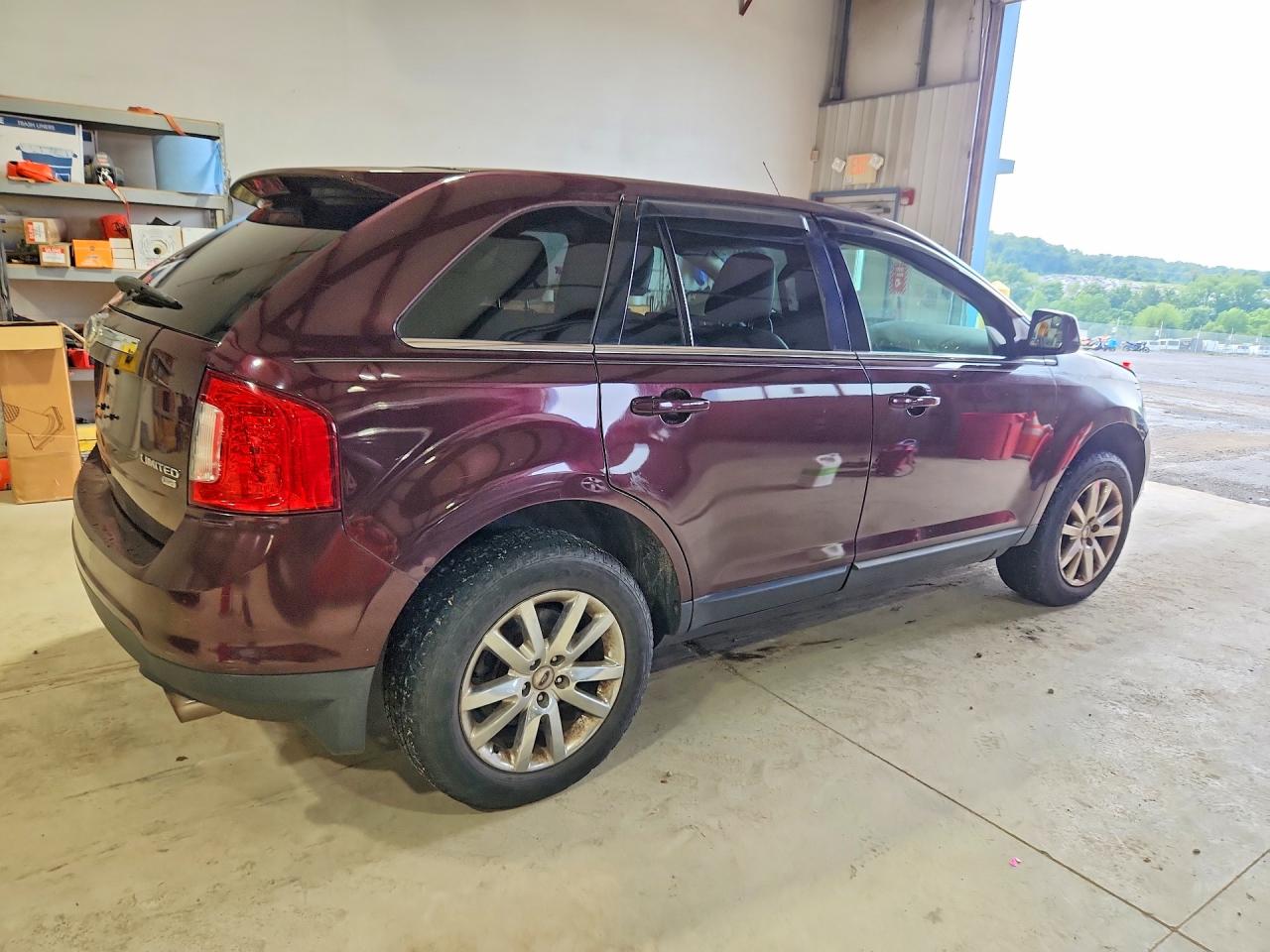 2011 Ford Edge Limited Burgundy vin: 2FMDK4KCXBBA11093