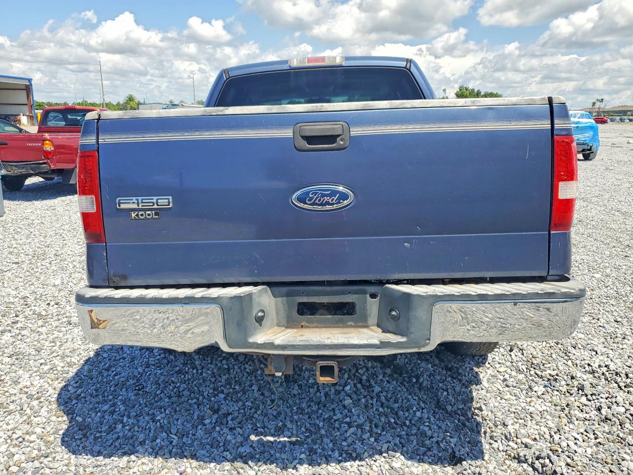 2005 Ford F150 Supercrew Blue vin: 1FTRW12W05FA29774