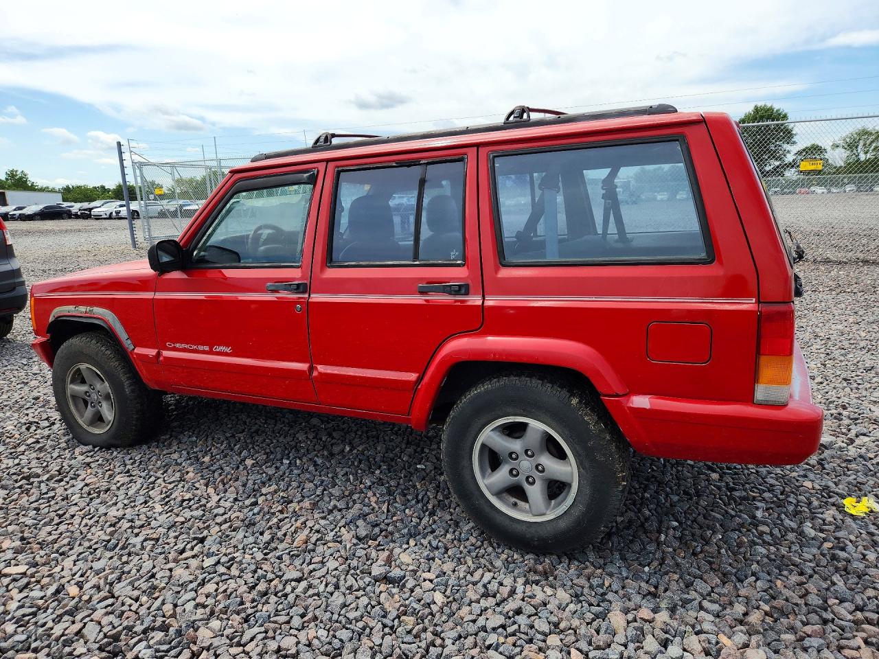 1998 Jeep Cherokee Sport Red vin: 1J4FT68S4WL212847