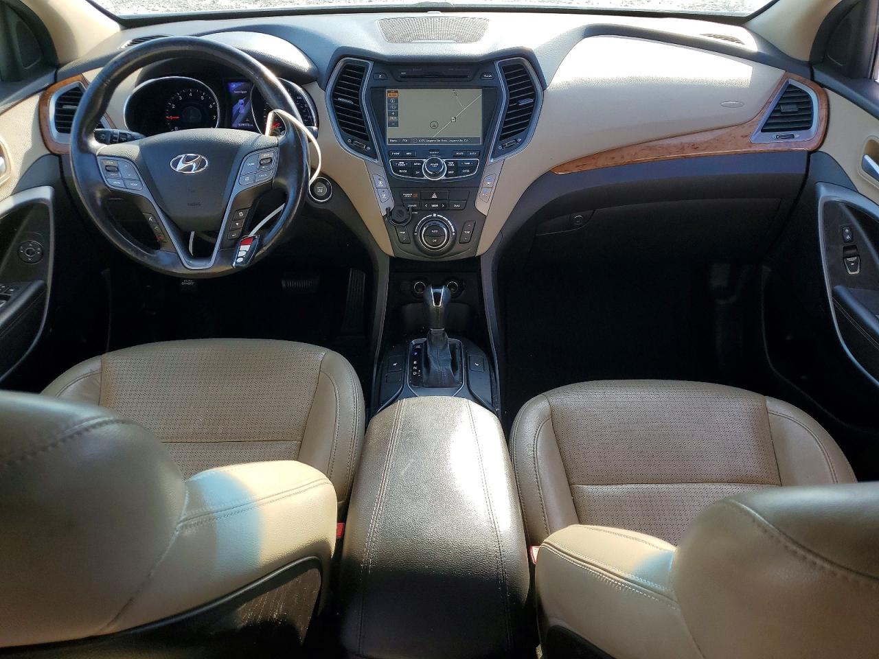 2013 Hyundai Santa Fe Sport 2.4l White vin: 5XYZU3LBXDG044968