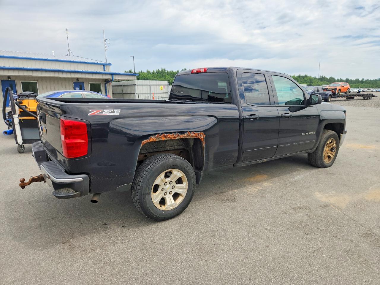 2015 Chevrolet Silverado K1500 Lt Black vin: 1GCVKREC7FZ226340