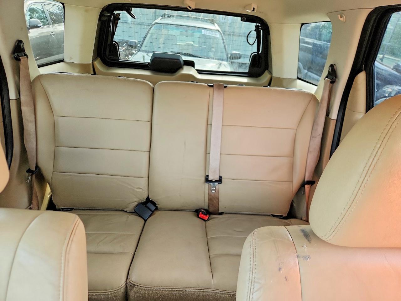 2010 Ford Escape Limited Tan vin: 1FMCU9EG1AKA09190