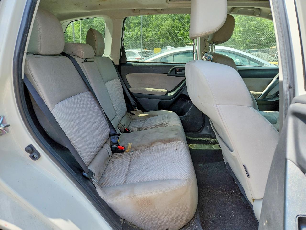 2014 Subaru Forester 2.5i Premium White vin: JF2SJAEC6EH523936