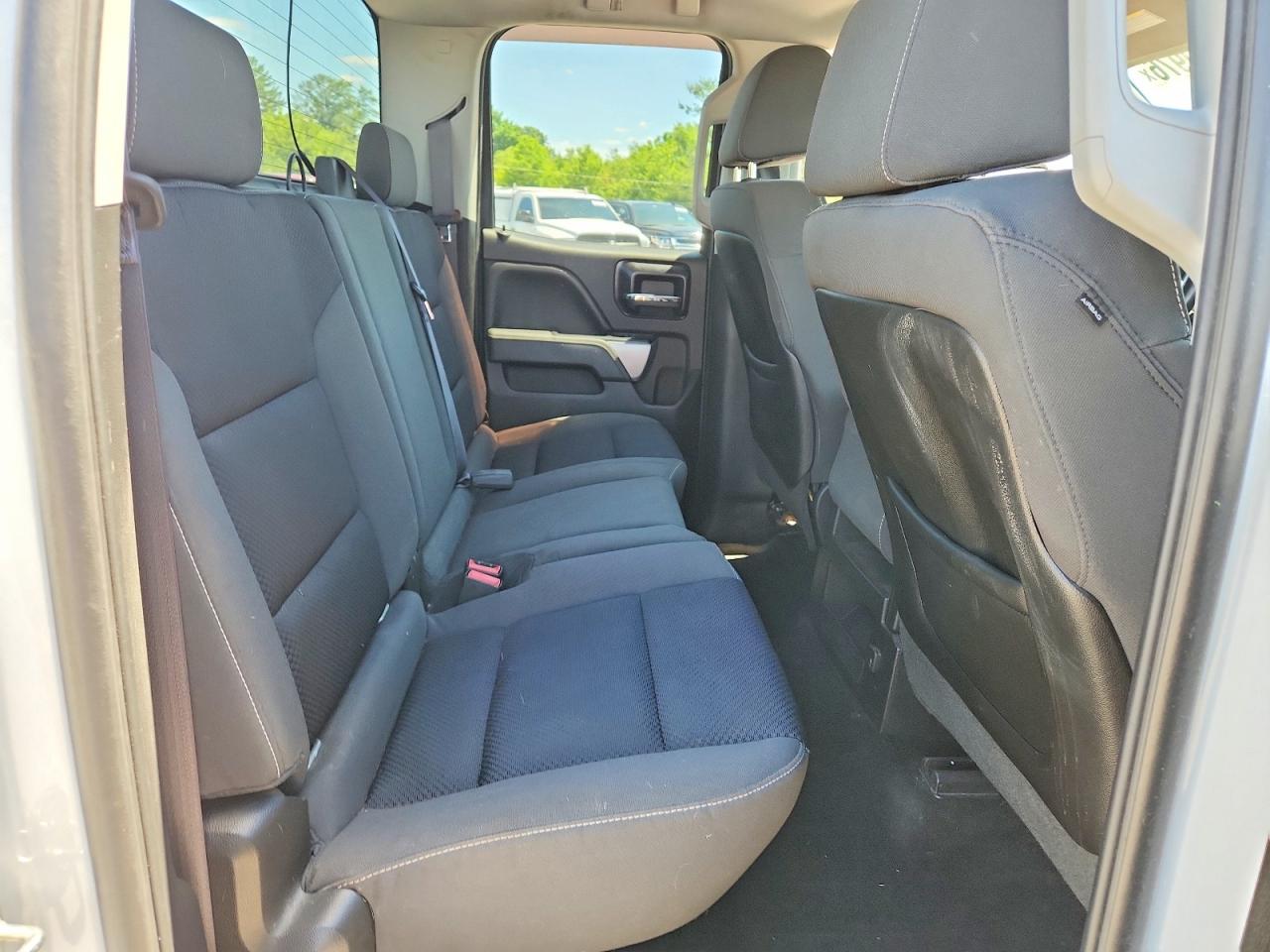 2014 Chevrolet Silverado K1500 Lt White vin: 1GCVKREC8EZ197364