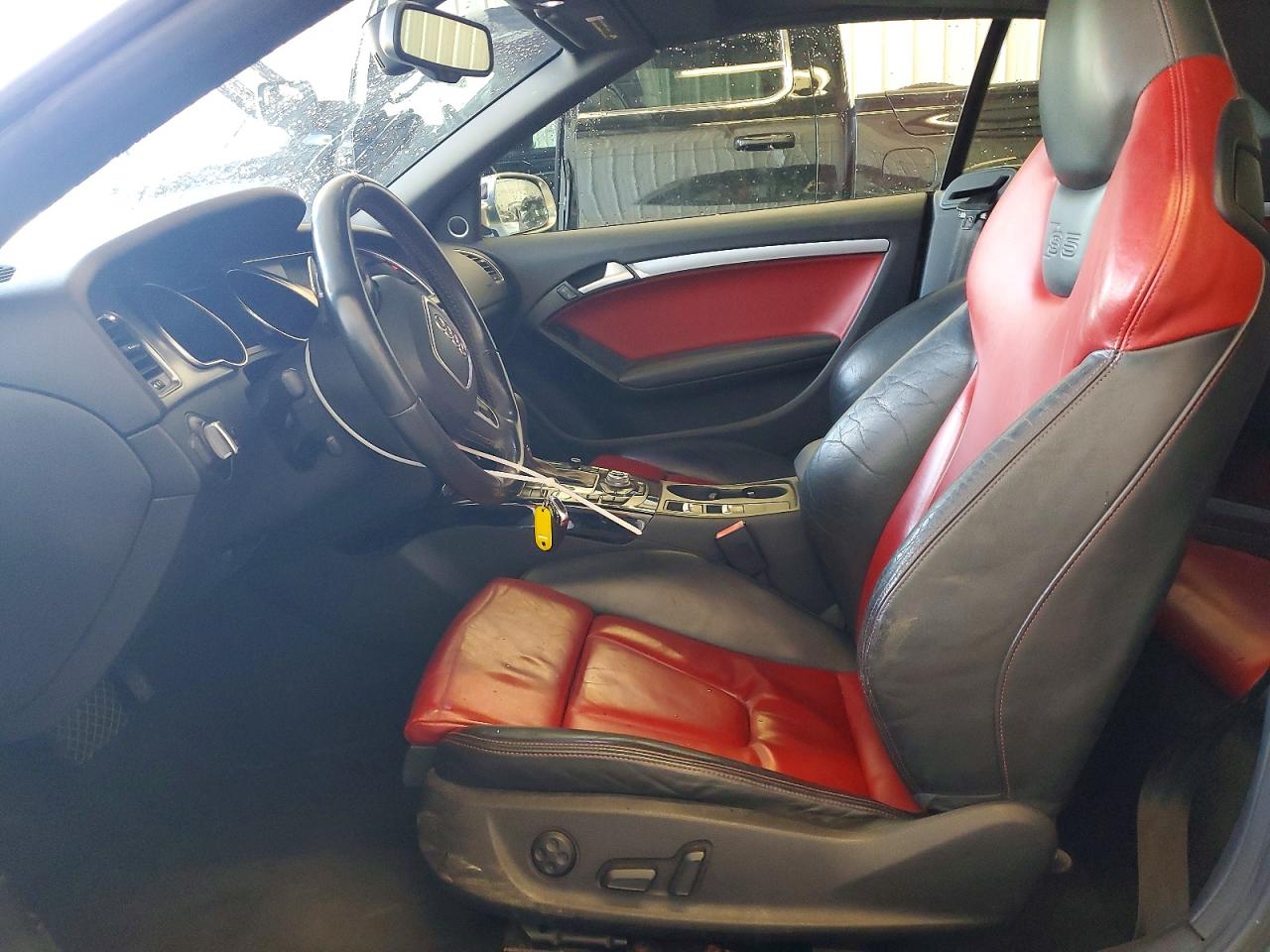 2011 Audi S5 Prestige Gray vin: WAUVGAFHXBN018612