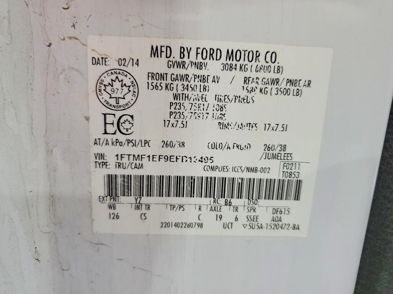 2014 Ford F150 White vin: 1FTMF1EF9EFB12495