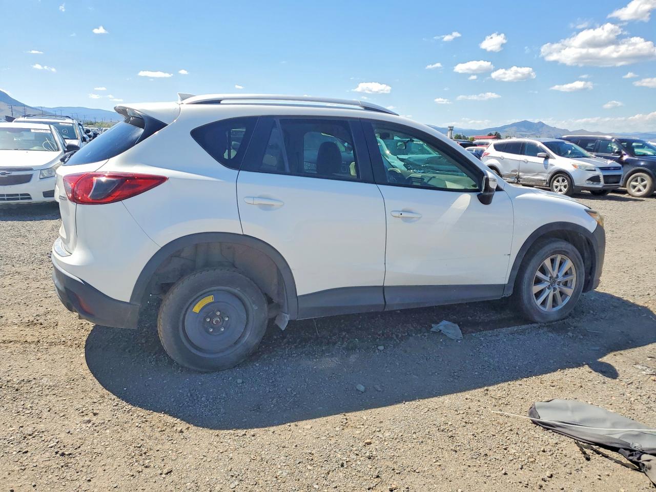 2015 Mazda Cx-5 Touring White vin: JM3KE4CY8F0495521
