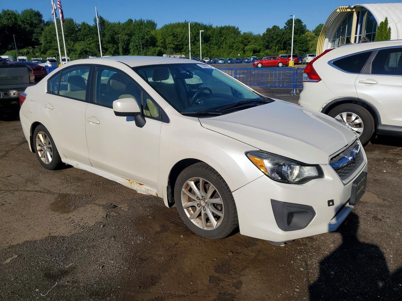 2014 Subaru Impreza Premium White vin: JF1GJAC69EH013670