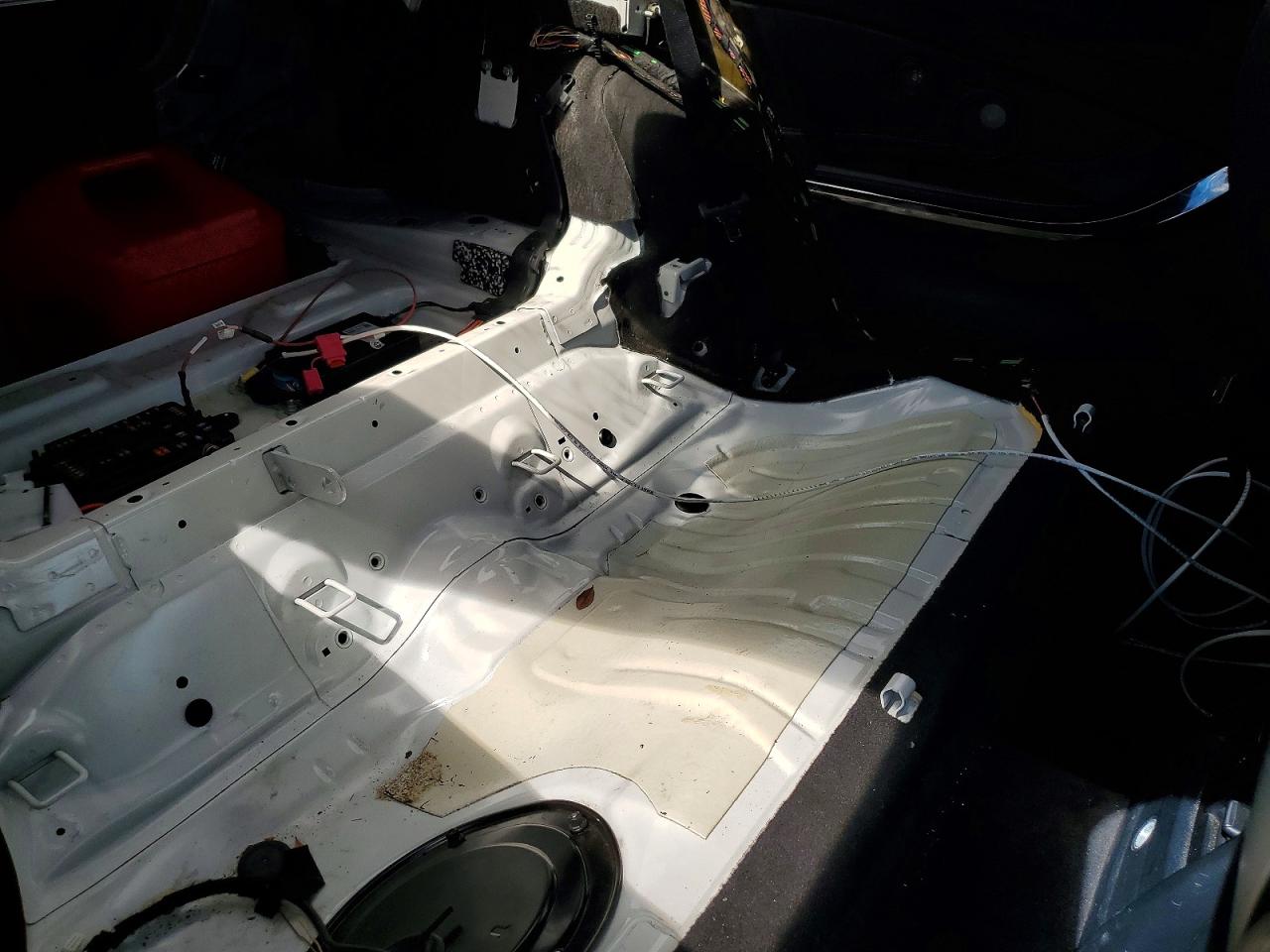 2015 Bmw M4 White vin: WBS3R9C59FK333107