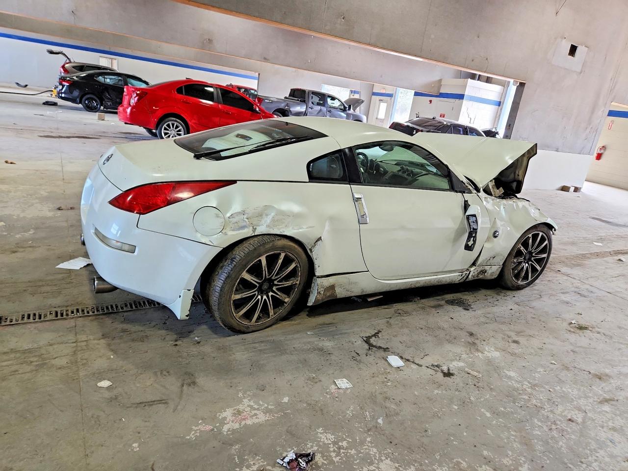 2004 Nissan 350z Base White vin: JN1AZ34D84T152947