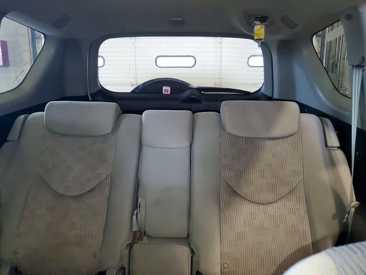 2011 Toyota Rav4 Base White vin: 2T3BF4DV5BW085050