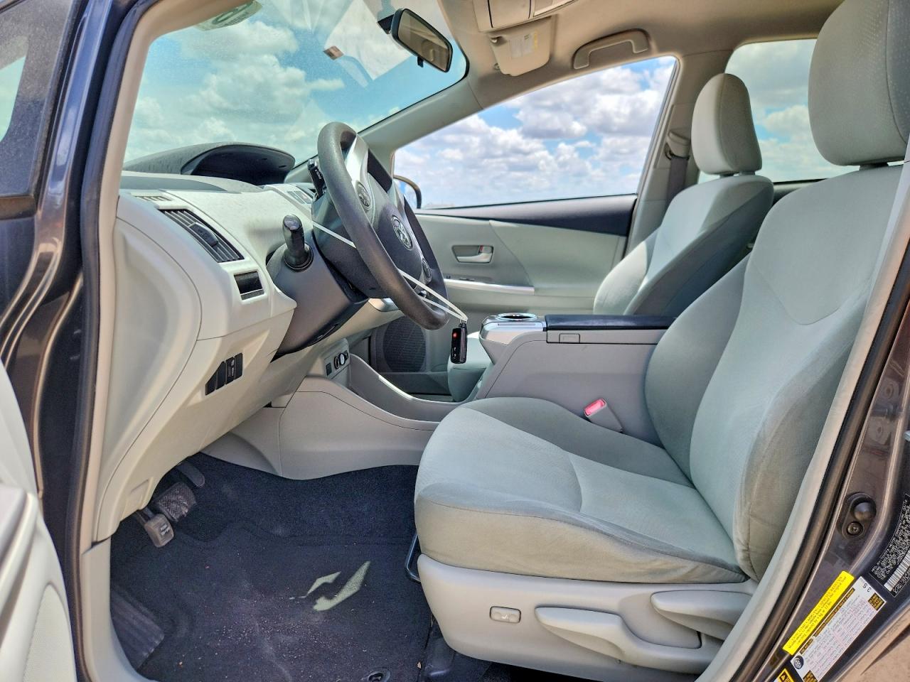 2012 Toyota Prius V Three Gray vin: JTDZN3EU2C3111710