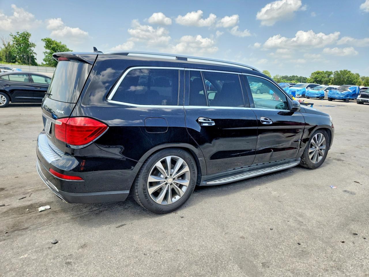 2015 Mercedes-benz Gl 450 4matic Черный vin: 4JGDF6EE0FA511925