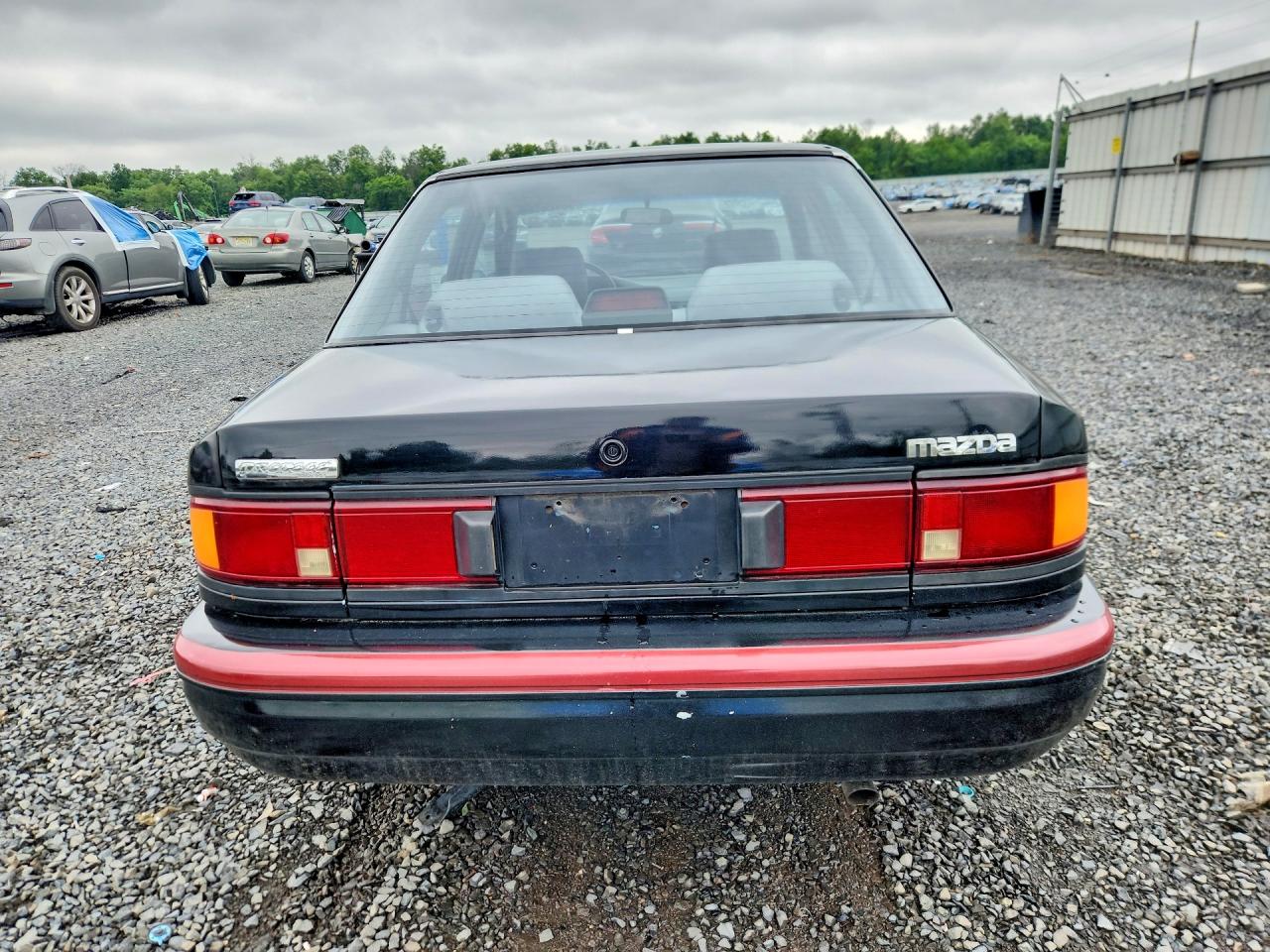 1990 Mazda Protege Se Черный vin: JM1BG2246L0169203