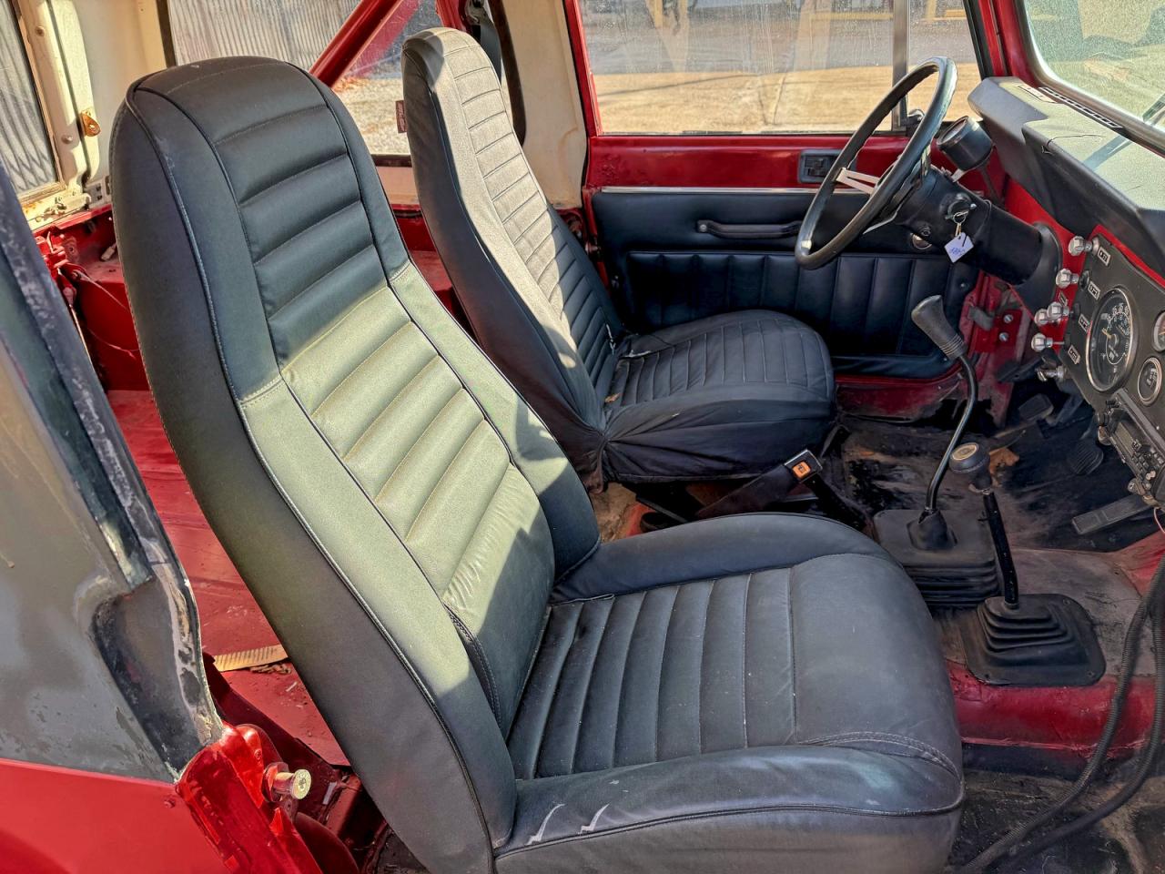 1985 Jeep Jeep Cj7 Red vin: 1JCCF87A1FT034351