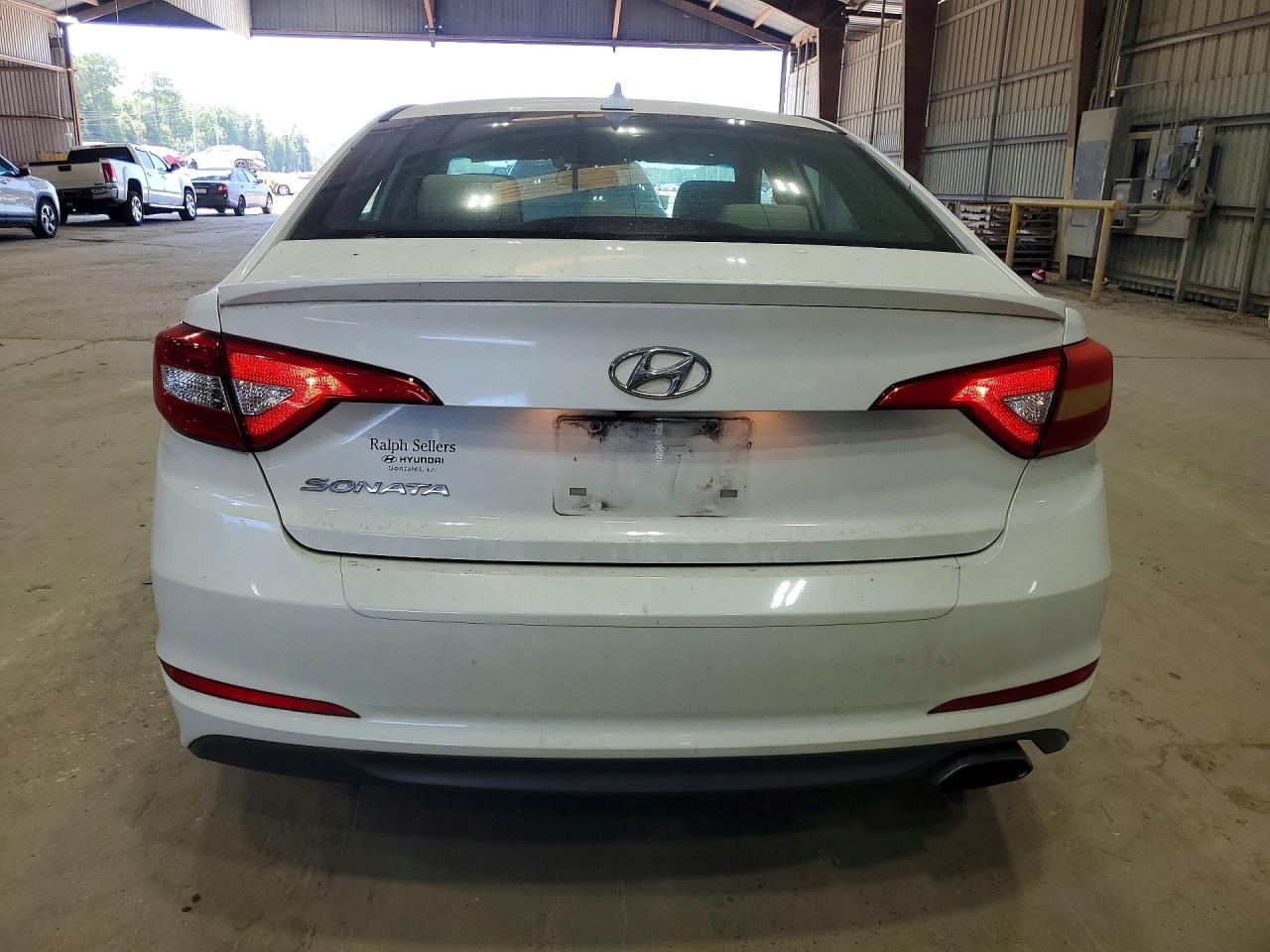 2015 Hyundai Sonata Se White vin: 5NPE24AF6FH175746