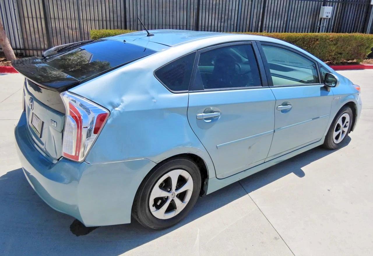2014 Toyota Prius Two Blue vin: JTDKN3DU1E1829038
