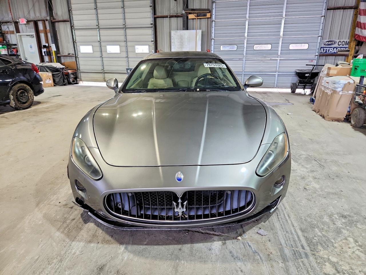 2010 Maserati Granturismo Gray vin: ZAM45GLA1A0051519