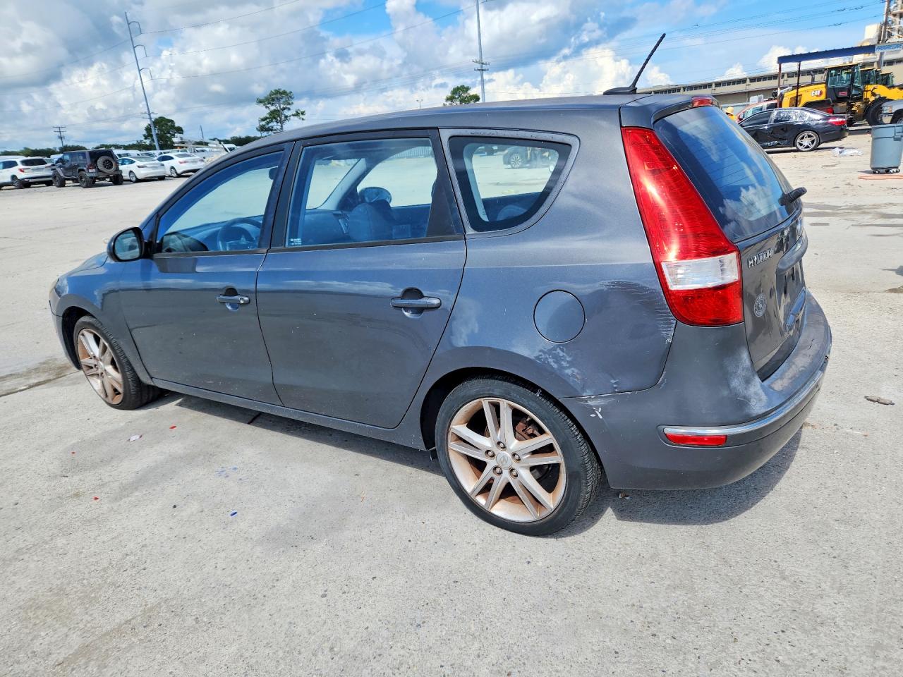 2009 Hyundai Elantra Touring Gray vin: KMHDC86E49U041906