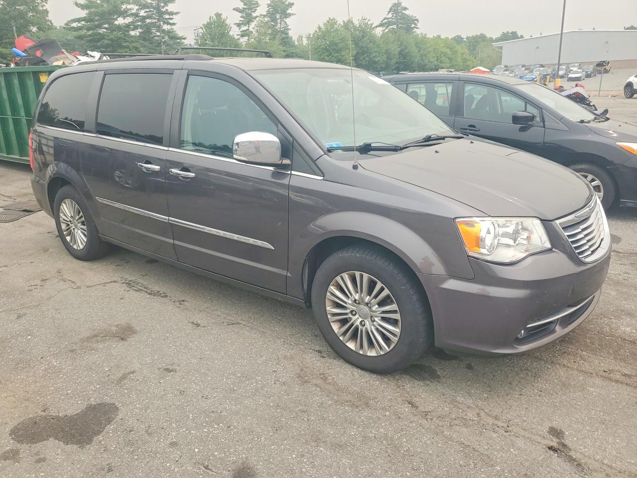 2015 Chrysler Town & Country Touring L Gray vin: 2C4RC1CG4FR620376