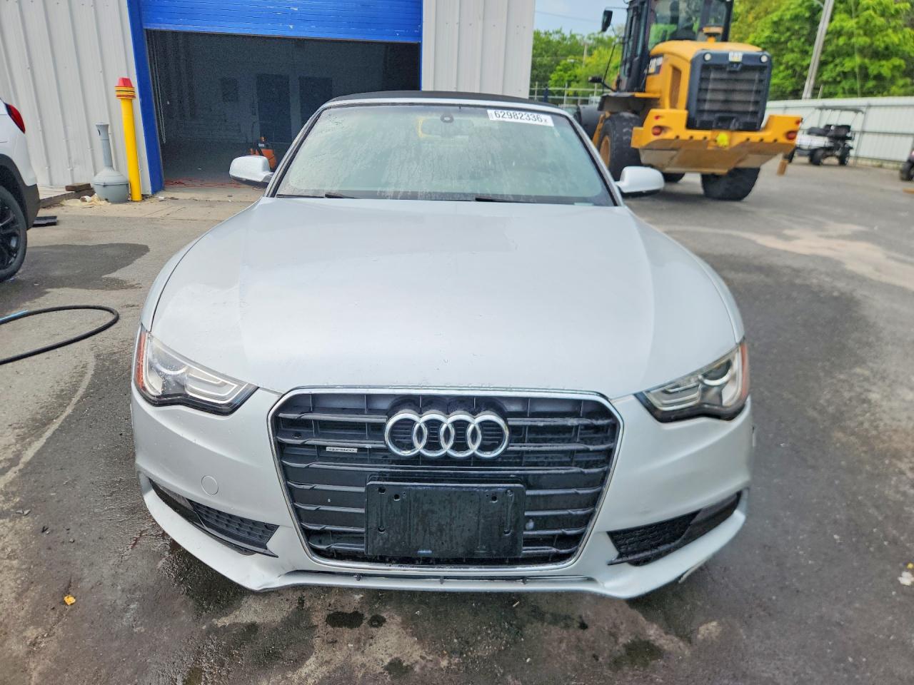 2014 Audi A5 Premium Plus Silver vin: WAULFAFH6EN013969