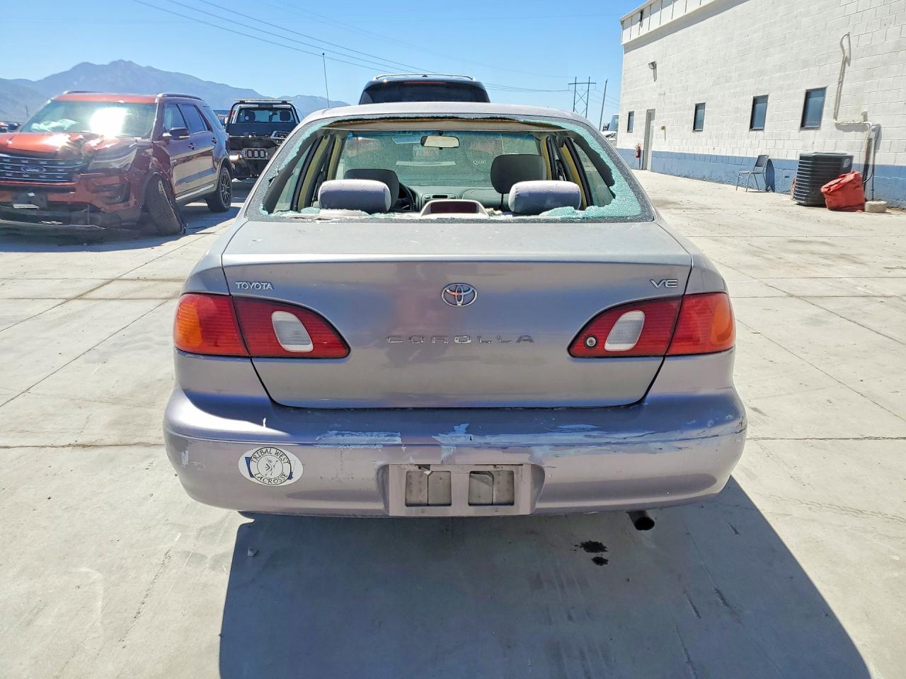 1998 Toyota Corolla Ve Purple vin: 2T1BR12E8WC006575