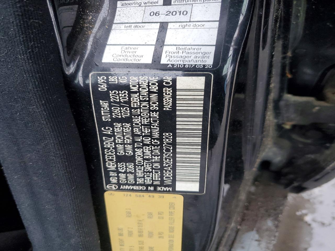 1995 Mercedes-benz E 320 Base Black vin: WDBEA32E7SC271828