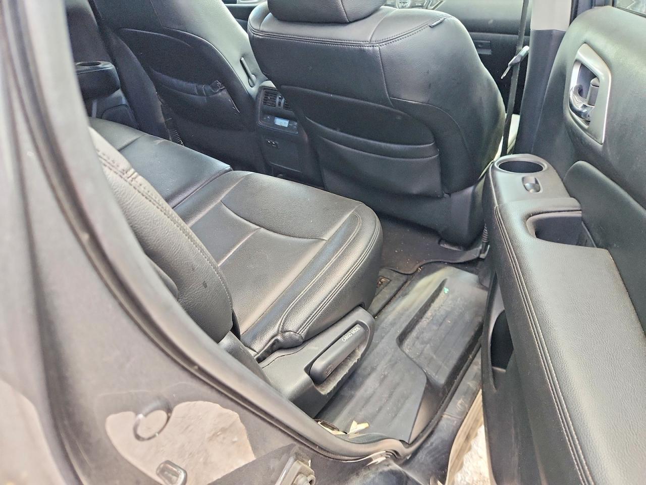 2019 Nissan Pathfinder Sv Gray vin: 5N1DR2MN8KC627566