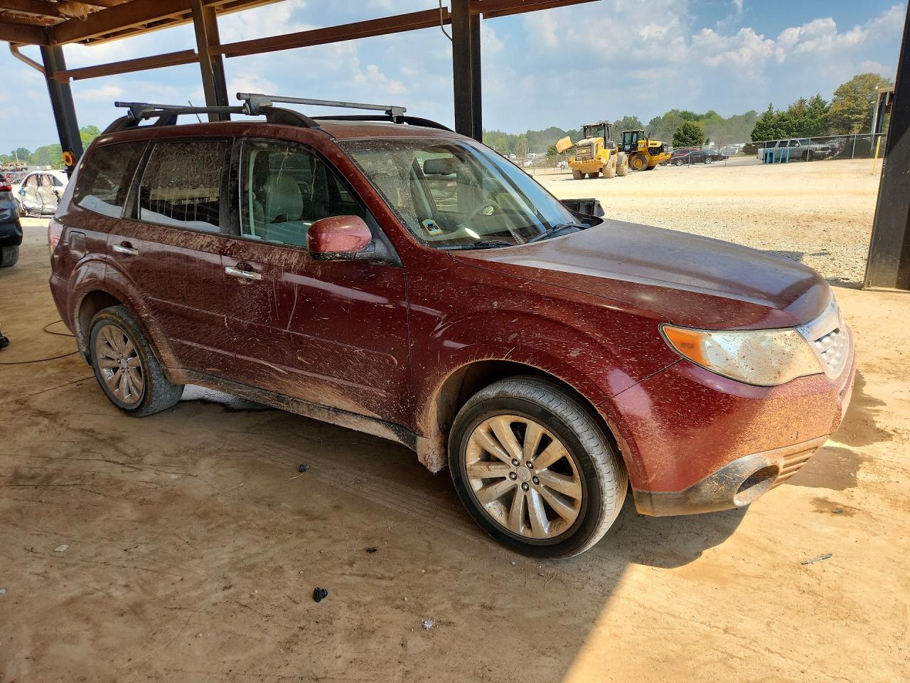 2012 Subaru Forester 2.5x Premium Red vin: JF2SHBDC4CH412270