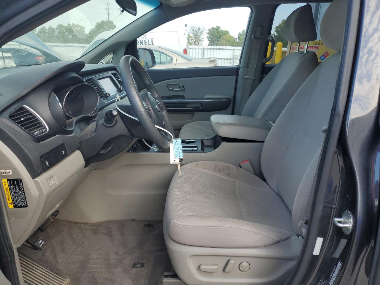 2020 Kia Sedona Lx Угольный vin: KNDMB5C16L6623556