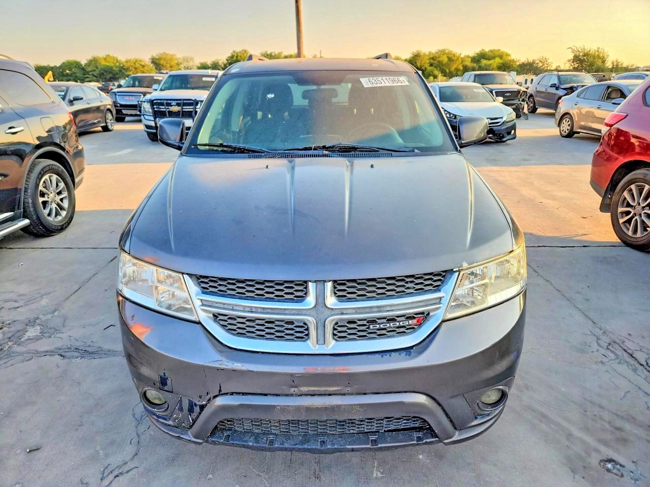 2015 Dodge Journey Sxt Gray vin: 3C4PDCBG7FT627627