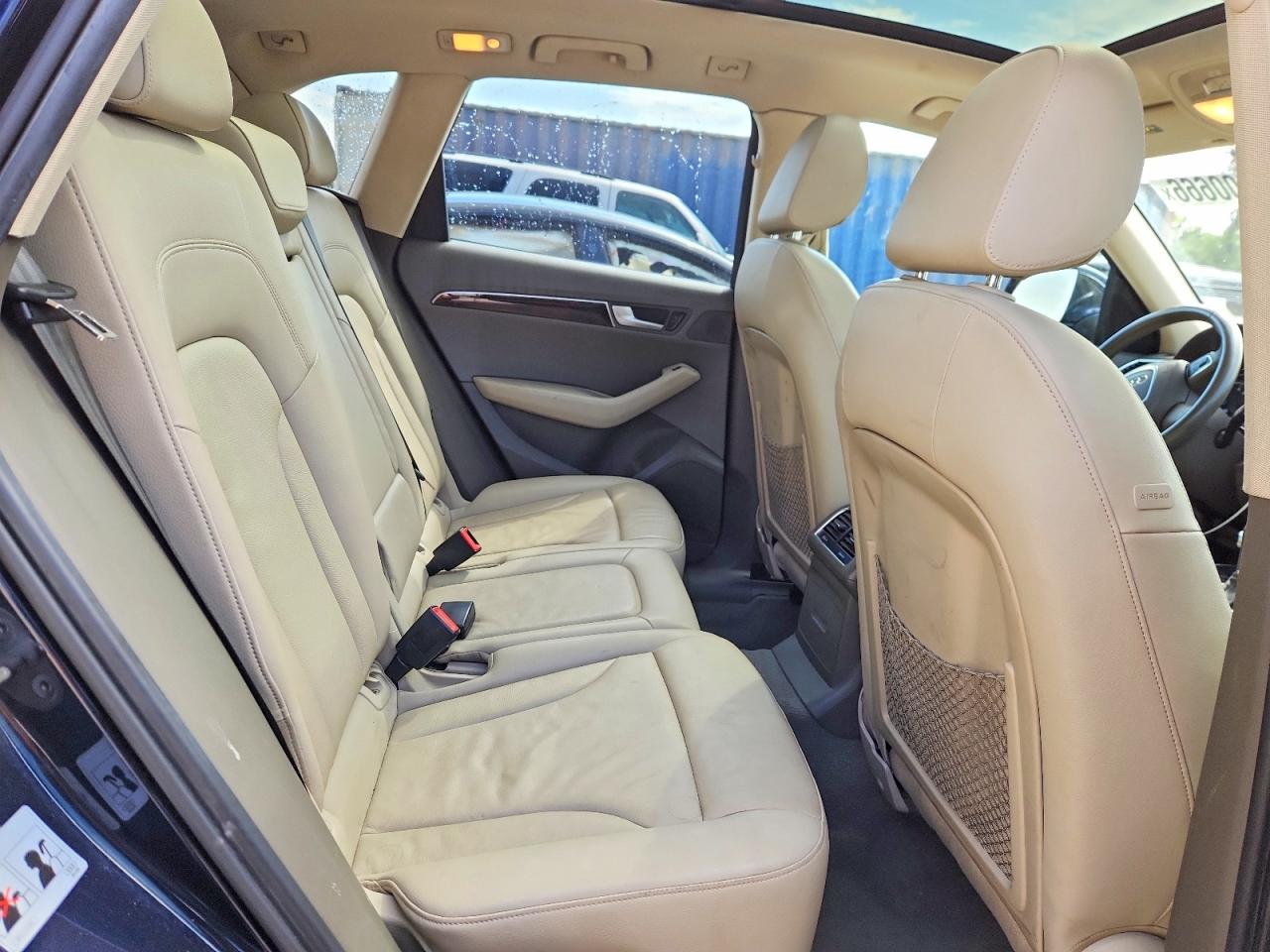 2011 Audi Q5 Premium Plus Blue vin: WA1LFAFP3BA033328