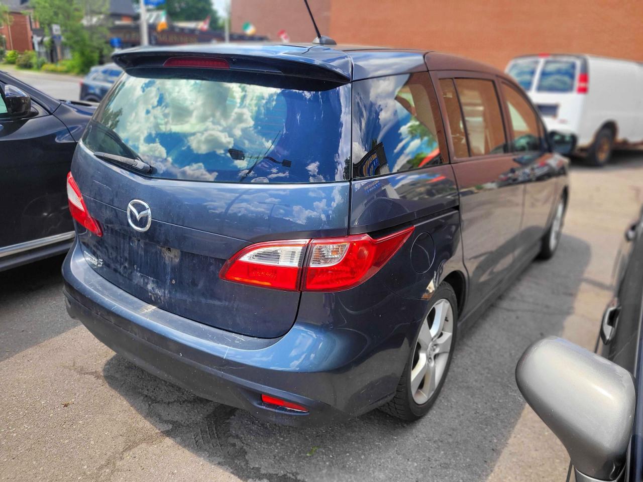 2012 Mazda 5 Blue vin: JM1CW2DL6C0133877