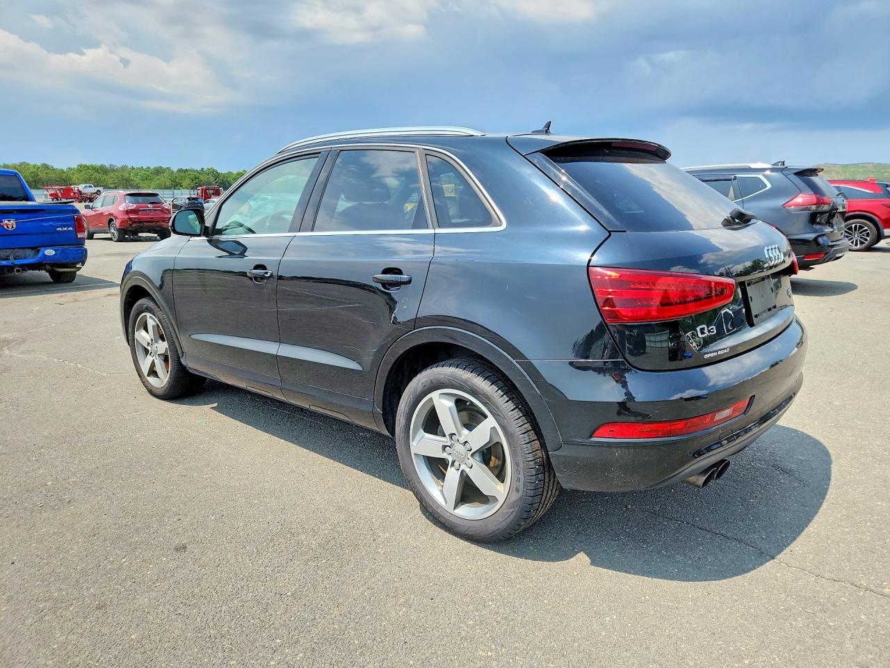 2015 Audi Q3 Prestige Black vin: WA1GFCFS1FR013300