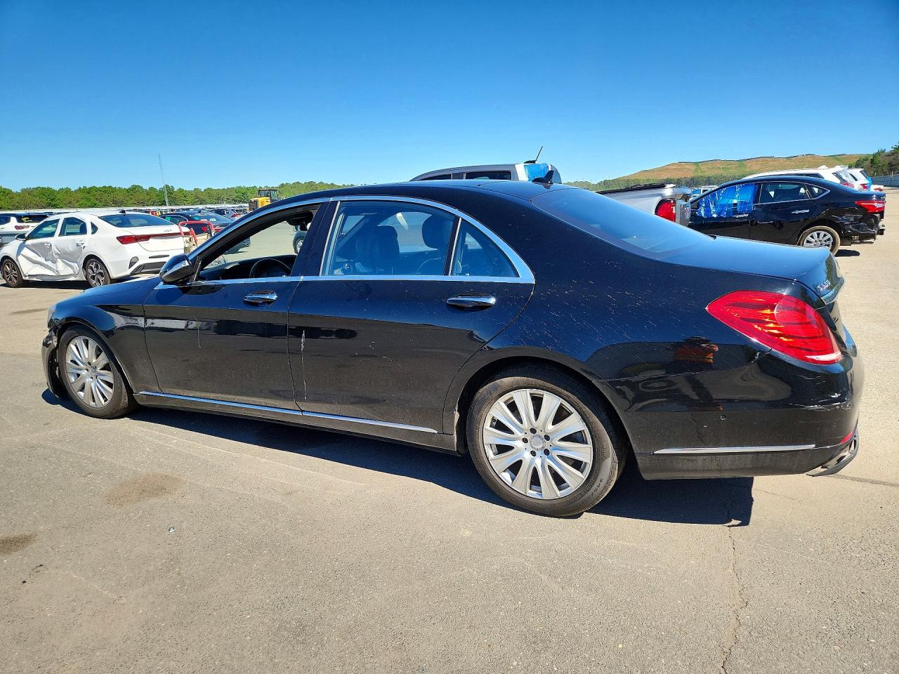 2014 Mercedes-benz S 550 Black vin: WDDUG8CB6EA015120